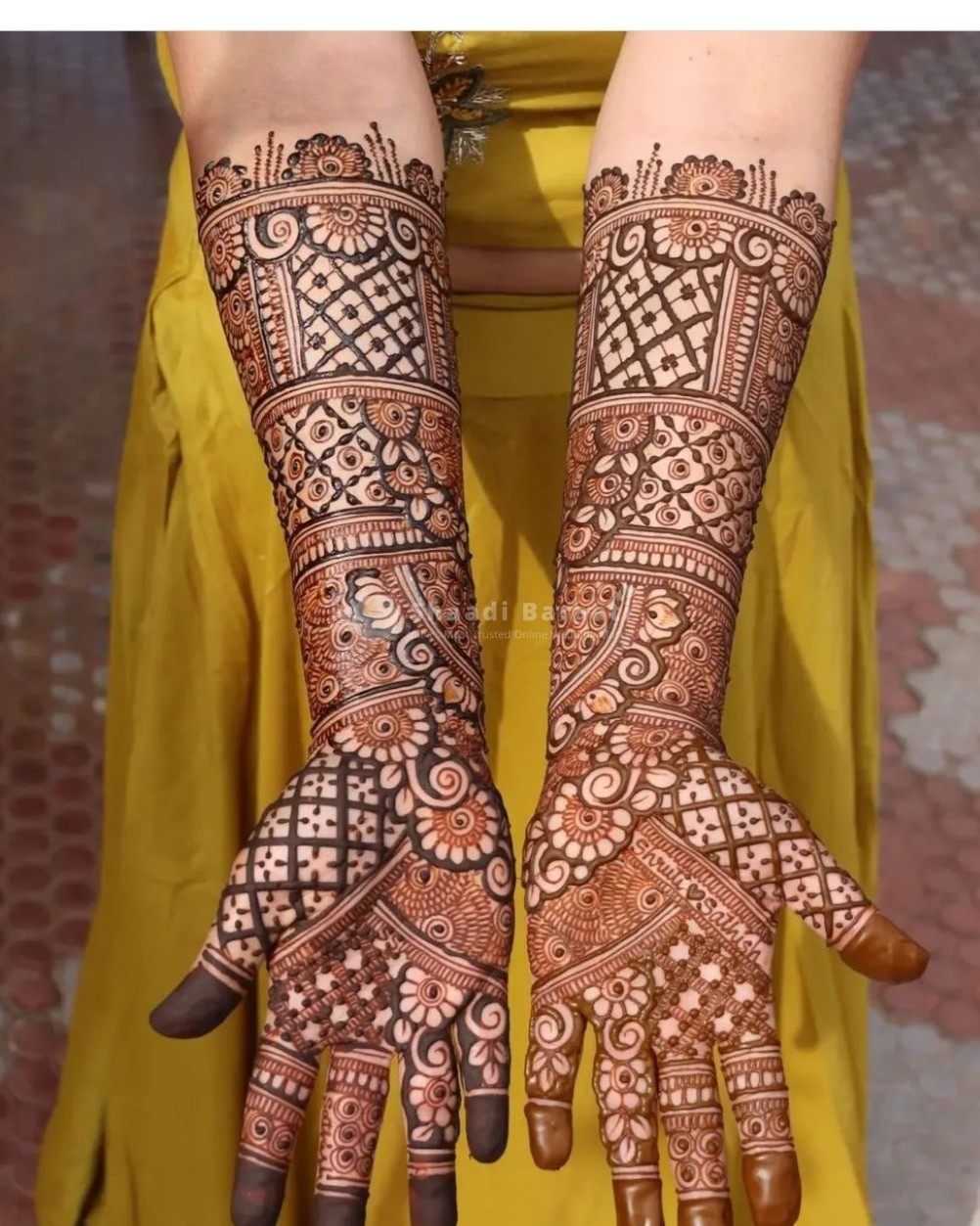 Nandhini - Best Bridal & Wedding Mehendi Artist in Chennai | BookEventZ